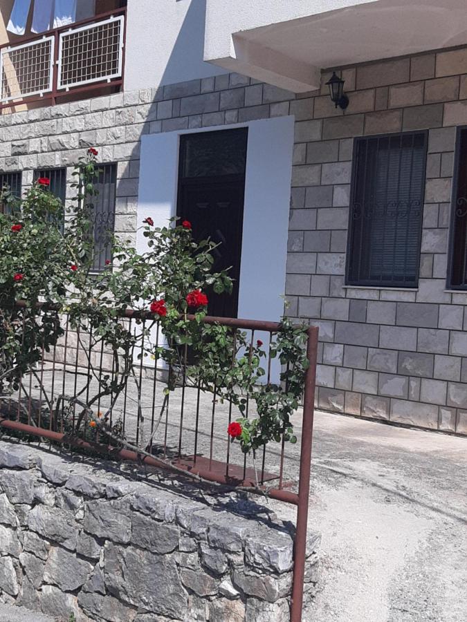 شقة Apartman Cerkez Stolac المظهر الخارجي الصورة